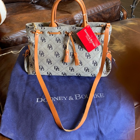Dooney and Bourke anniversary edition - Picture 6 of 13